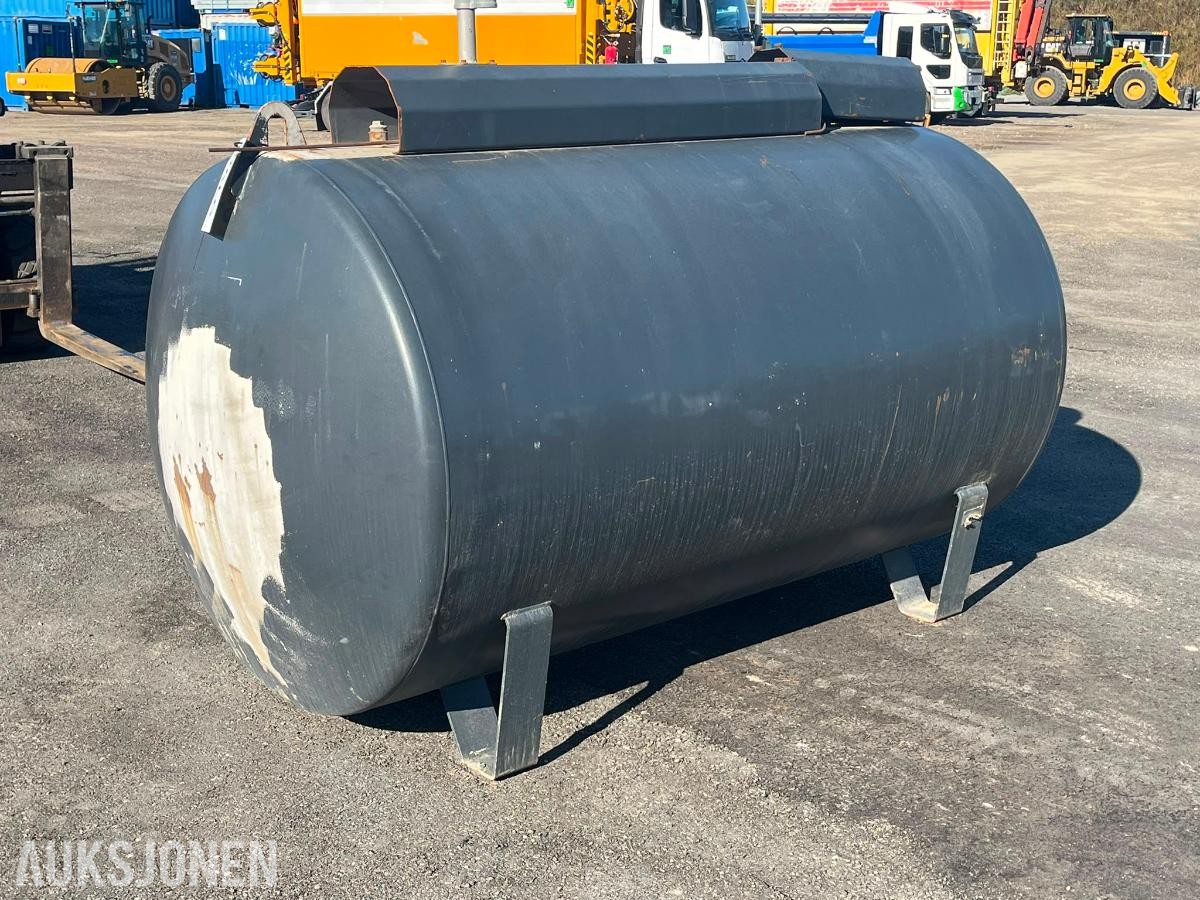 Dieseltank 2800 liter enkelvegget